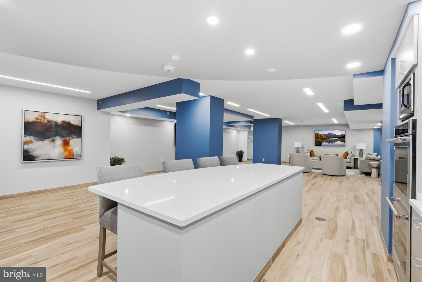 1808 OLD MEADOW RD #1201, MCLEAN, Virginia 22102, 1 Bedroom Bedrooms, ,1 BathroomBathrooms,Residential,For sale,1808 OLD MEADOW RD #1201,VAFX2291194 MLS # VAFX2291194 1808 OLD MEADOW RD #1201, MCLEAN, Virginia 22102, 1 Bedroom Bedrooms, ,1 BathroomBathrooms,Residential,For sale,1808 OLD MEADOW RD #1201,VAFX2291194 MLS # VAFX2291194