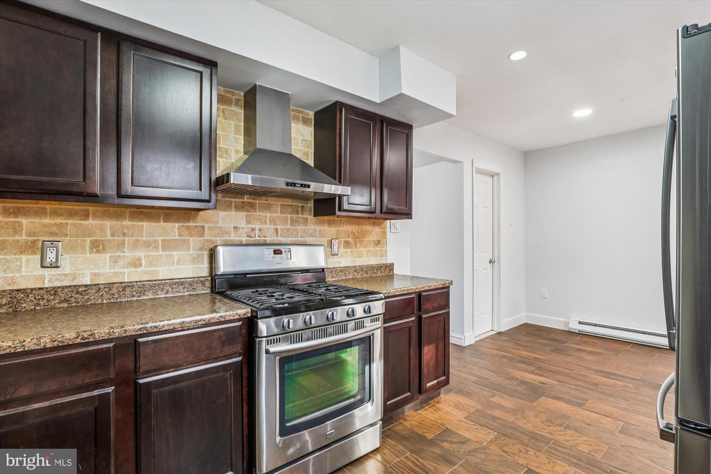 3608 FELMORE CT, WOODBRIDGE, Virginia 22193, 3 Bedrooms Bedrooms, ,1 BathroomBathrooms,Residential,For sale,3608 FELMORE CT,VAPW2112546 MLS # VAPW2112546