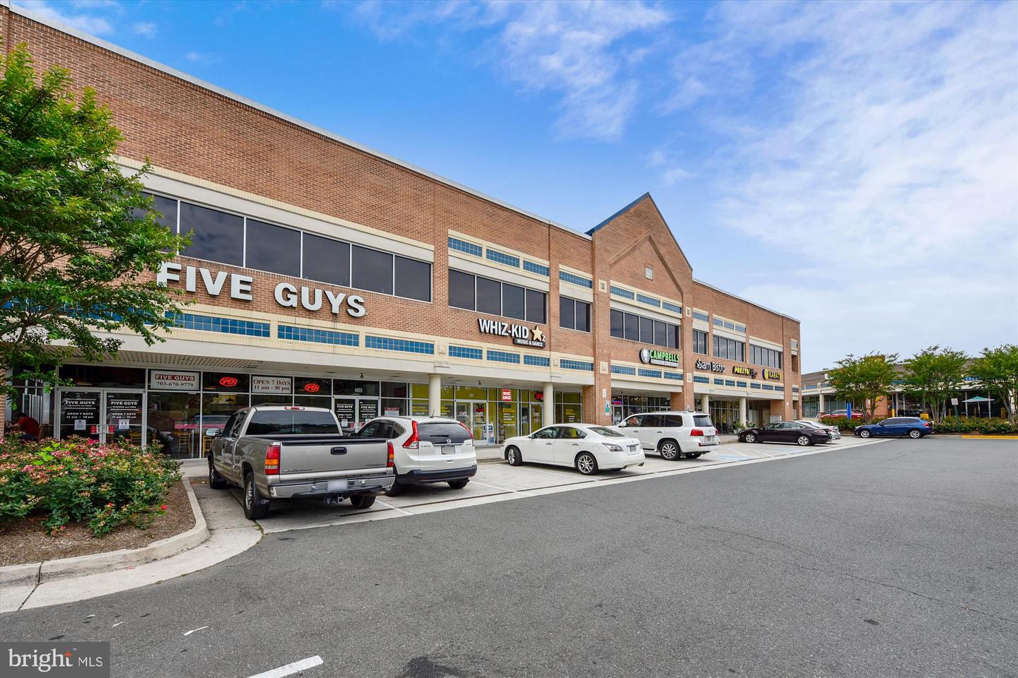 3608 FELMORE CT, WOODBRIDGE, Virginia 22193, 3 Bedrooms Bedrooms, ,1 BathroomBathrooms,Residential,For sale,3608 FELMORE CT,VAPW2112546 MLS # VAPW2112546