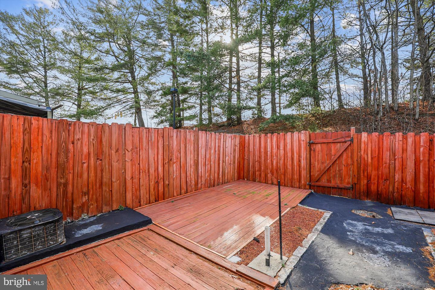 3608 FELMORE CT, WOODBRIDGE, Virginia 22193, 3 Bedrooms Bedrooms, ,1 BathroomBathrooms,Residential,For sale,3608 FELMORE CT,VAPW2112546 MLS # VAPW2112546