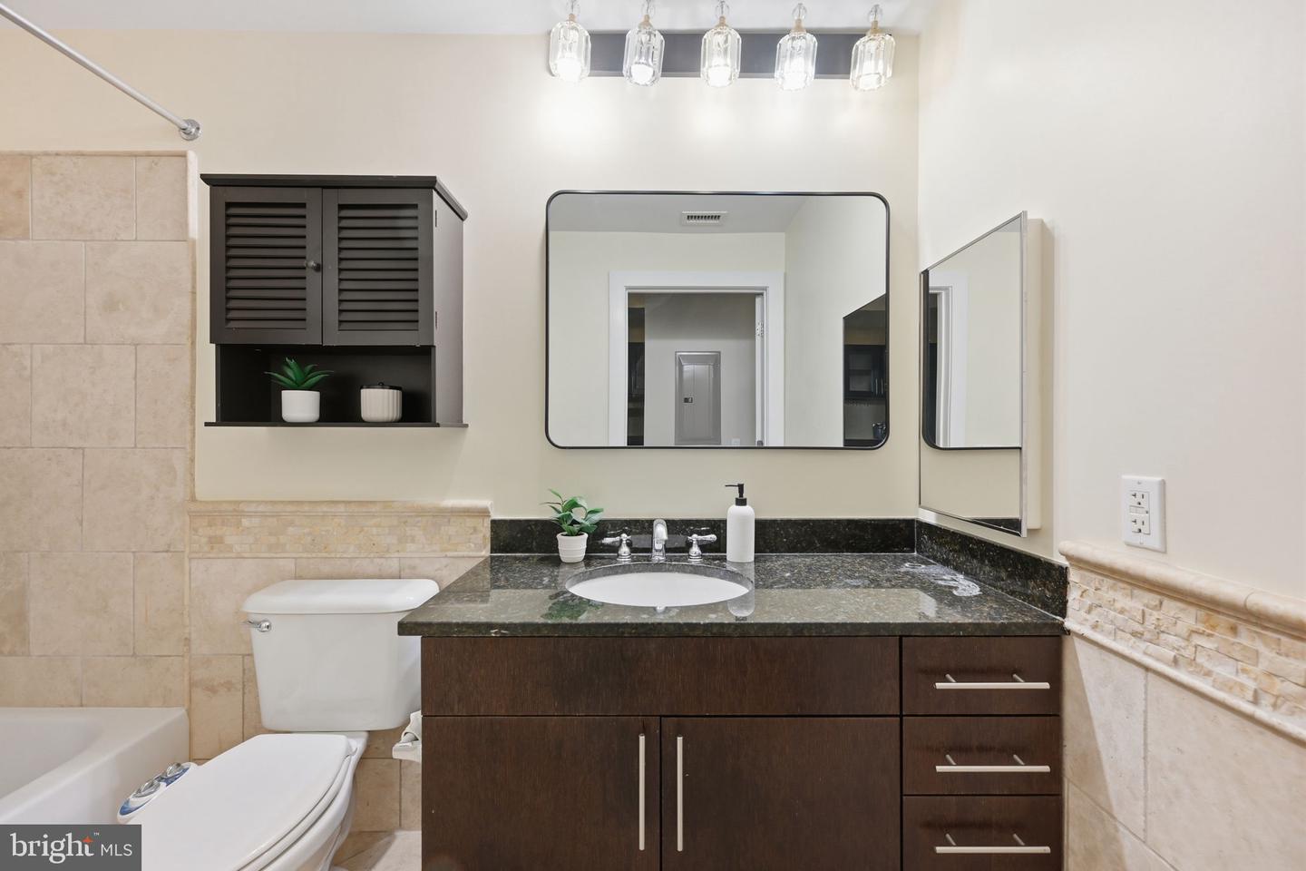 1390 KENYON ST NW #325, WASHINGTON, District Of Columbia 20010, 2 Bedrooms Bedrooms, ,2 BathroomsBathrooms,Residential,For sale,1390 KENYON ST NW #325,DCDC2246350 MLS # DCDC2246350