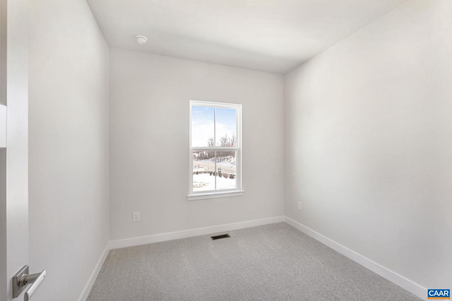 36 IRON HORSE LN, FISHERSVILLE, Virginia 22939, 3 Bedrooms Bedrooms, ,2 BathroomsBathrooms,Residential,For sale,36 IRON HORSE LN,673327 MLS # 673327