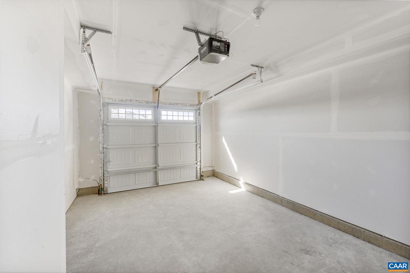 36 IRON HORSE LN, FISHERSVILLE, Virginia 22939, 3 Bedrooms Bedrooms, ,2 BathroomsBathrooms,Residential,For sale,36 IRON HORSE LN,673327 MLS # 673327