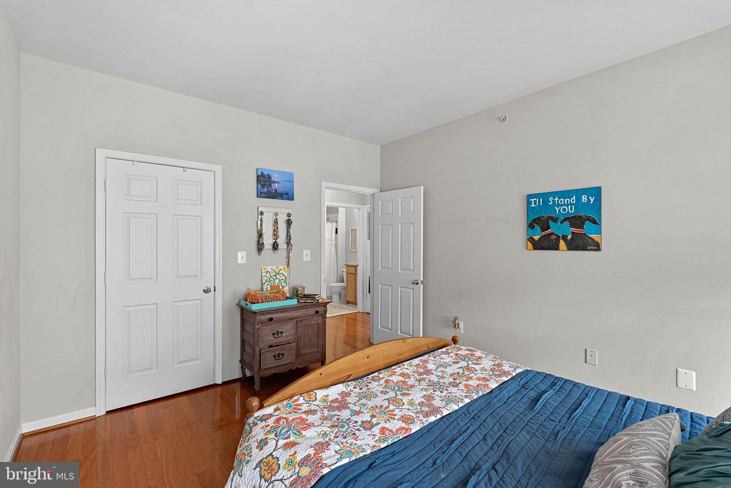 5114-T TRAVIS EDWARD WAY #T, CENTREVILLE, Virginia 20120, 2 Bedrooms Bedrooms, ,2 BathroomsBathrooms,Residential,For sale,5114-T TRAVIS EDWARD WAY #T,VAFX2291266 MLS # VAFX2291266