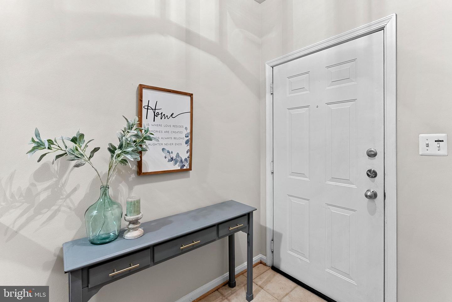 5114-T TRAVIS EDWARD WAY #T, CENTREVILLE, Virginia 20120, 2 Bedrooms Bedrooms, ,2 BathroomsBathrooms,Residential,For sale,5114-T TRAVIS EDWARD WAY #T,VAFX2291266 MLS # VAFX2291266