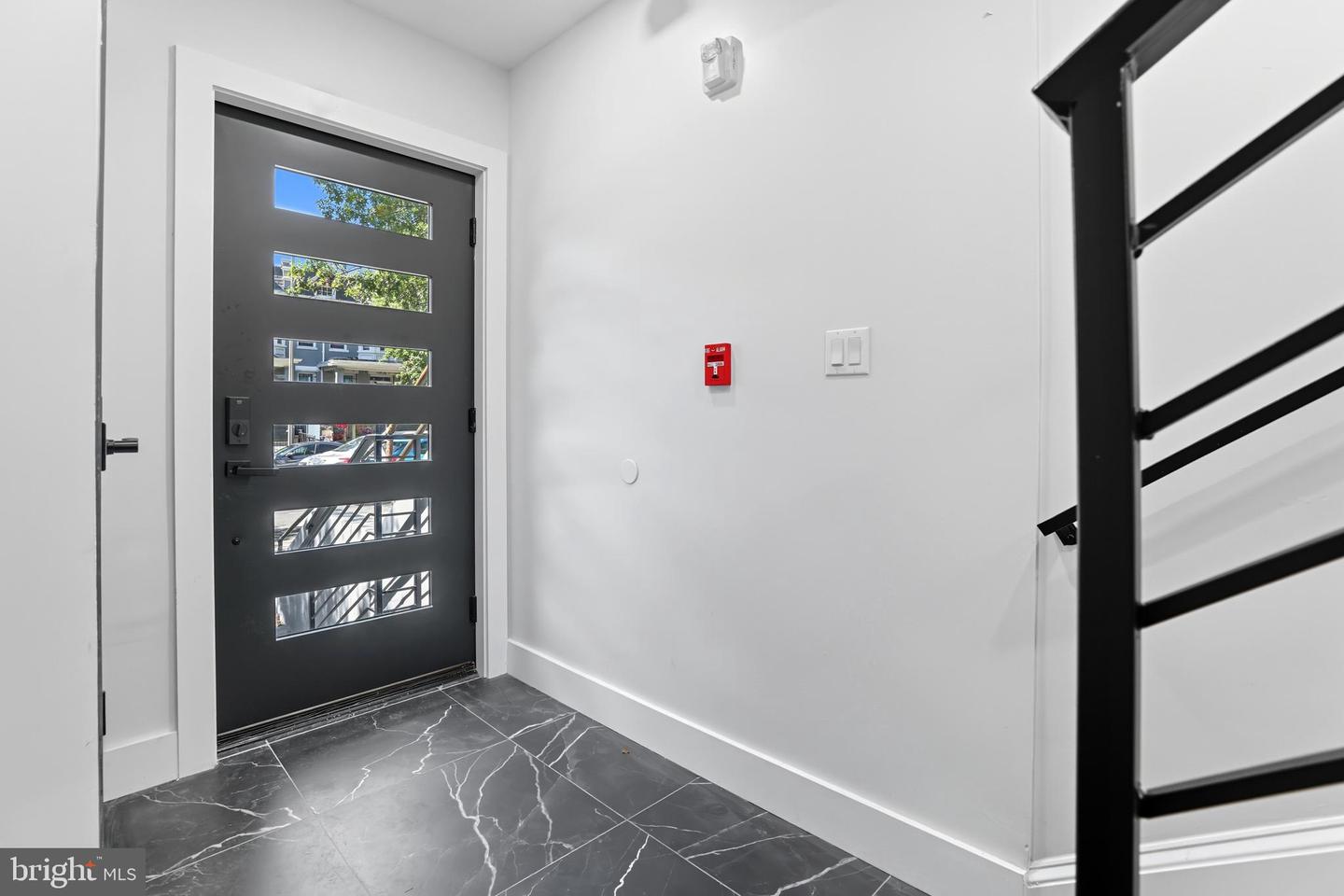 3923 14TH ST NW #1, WASHINGTON, District Of Columbia 20011, 1 Bedroom Bedrooms, ,1 BathroomBathrooms,Residential,For sale,3923 14TH ST NW #1,DCDC2246402 MLS # DCDC2246402