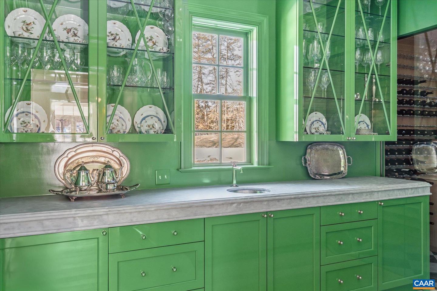 4018 FAIRWAY DR, KESWICK, Virginia 22947, 6 Bedrooms Bedrooms, ,5 BathroomsBathrooms,Residential,For sale,4018 FAIRWAY DR,673336 MLS # 673336 4018 FAIRWAY DR, KESWICK, Virginia 22947, 6 Bedrooms Bedrooms, ,5 BathroomsBathrooms,Residential,For sale,4018 FAIRWAY DR,673336 MLS # 673336