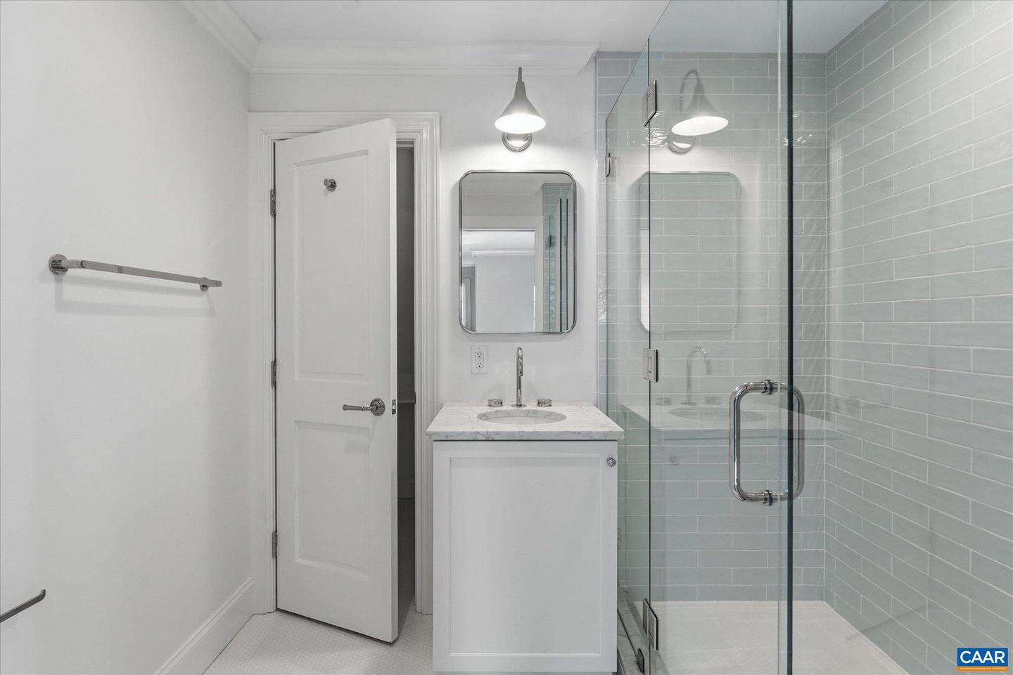 4018 FAIRWAY DR, KESWICK, Virginia 22947, 6 Bedrooms Bedrooms, ,5 BathroomsBathrooms,Residential,For sale,4018 FAIRWAY DR,673336 MLS # 673336 4018 FAIRWAY DR, KESWICK, Virginia 22947, 6 Bedrooms Bedrooms, ,5 BathroomsBathrooms,Residential,For sale,4018 FAIRWAY DR,673336 MLS # 673336