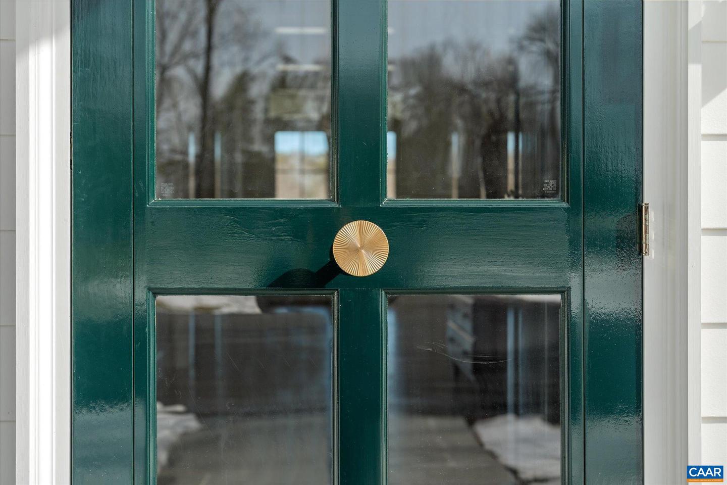 4018 FAIRWAY DR, KESWICK, Virginia 22947, 6 Bedrooms Bedrooms, ,5 BathroomsBathrooms,Residential,For sale,4018 FAIRWAY DR,673336 MLS # 673336 4018 FAIRWAY DR, KESWICK, Virginia 22947, 6 Bedrooms Bedrooms, ,5 BathroomsBathrooms,Residential,For sale,4018 FAIRWAY DR,673336 MLS # 673336