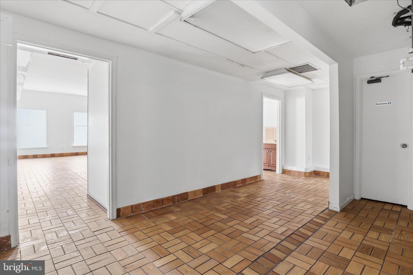 623 S WASHINGTON ST, ALEXANDRIA, Virginia 22314, ,Land,For sale,623 S WASHINGTON ST,VAAX2053644 MLS # VAAX2053644