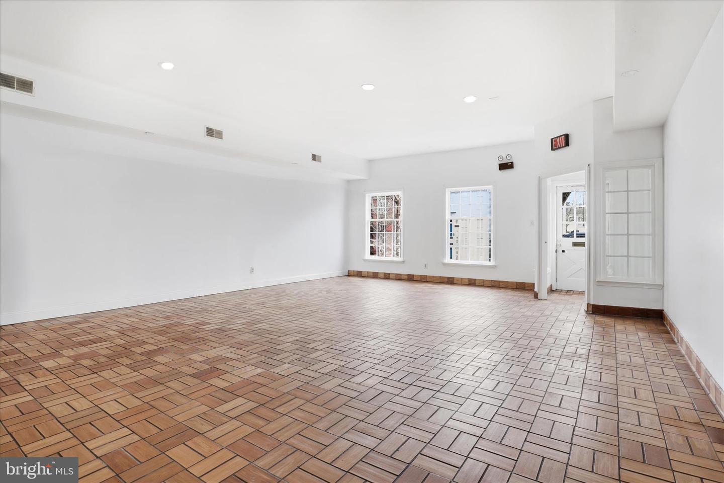 623 S WASHINGTON ST, ALEXANDRIA, Virginia 22314, ,Land,For sale,623 S WASHINGTON ST,VAAX2053644 MLS # VAAX2053644