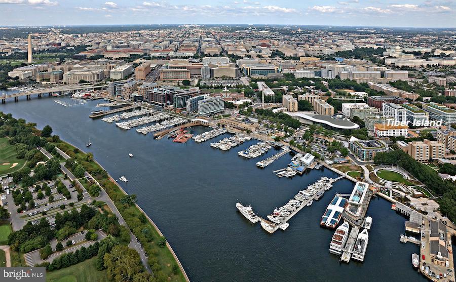 490 M ST SW #W-705 & 709, WASHINGTON, District Of Columbia 20024, 2 Bedrooms Bedrooms, ,2 BathroomsBathrooms,Residential,For sale,490 M ST SW #W-705 & 709,DCDC2198088 MLS # DCDC2198088