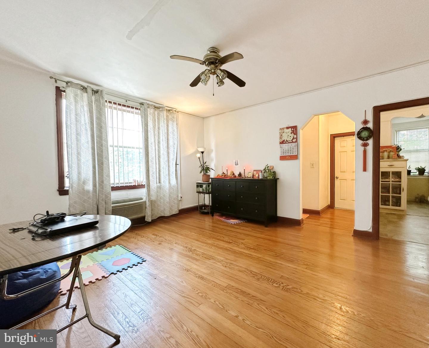 1404 TUCKERMAN ST NW #202, WASHINGTON, District Of Columbia 20011, 1 Bedroom Bedrooms, ,1 BathroomBathrooms,Residential,For sale,1404 TUCKERMAN ST NW #202,DCDC2205698 MLS # DCDC2205698