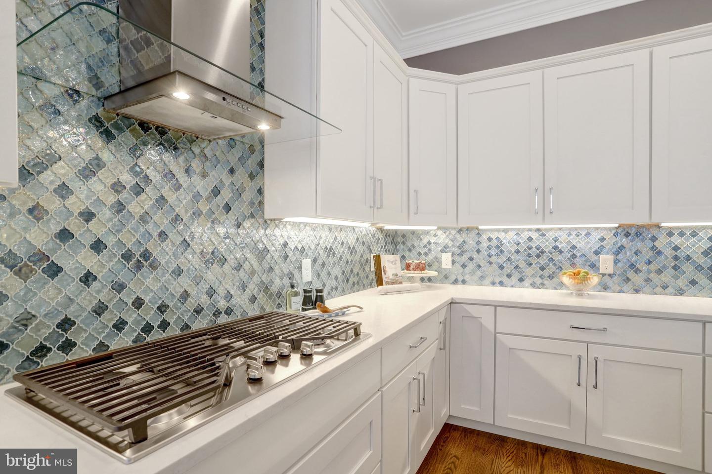 2939 N SYCAMORE ST, ARLINGTON, Virginia 22207, 4 Bedrooms Bedrooms, ,3 BathroomsBathrooms,Residential,For sale,2939 N SYCAMORE ST,VAAR2061326 MLS # VAAR2061326 2939 N SYCAMORE ST, ARLINGTON, Virginia 22207, 4 Bedrooms Bedrooms, ,3 BathroomsBathrooms,Residential,For sale,2939 N SYCAMORE ST,VAAR2061326 MLS # VAAR2061326