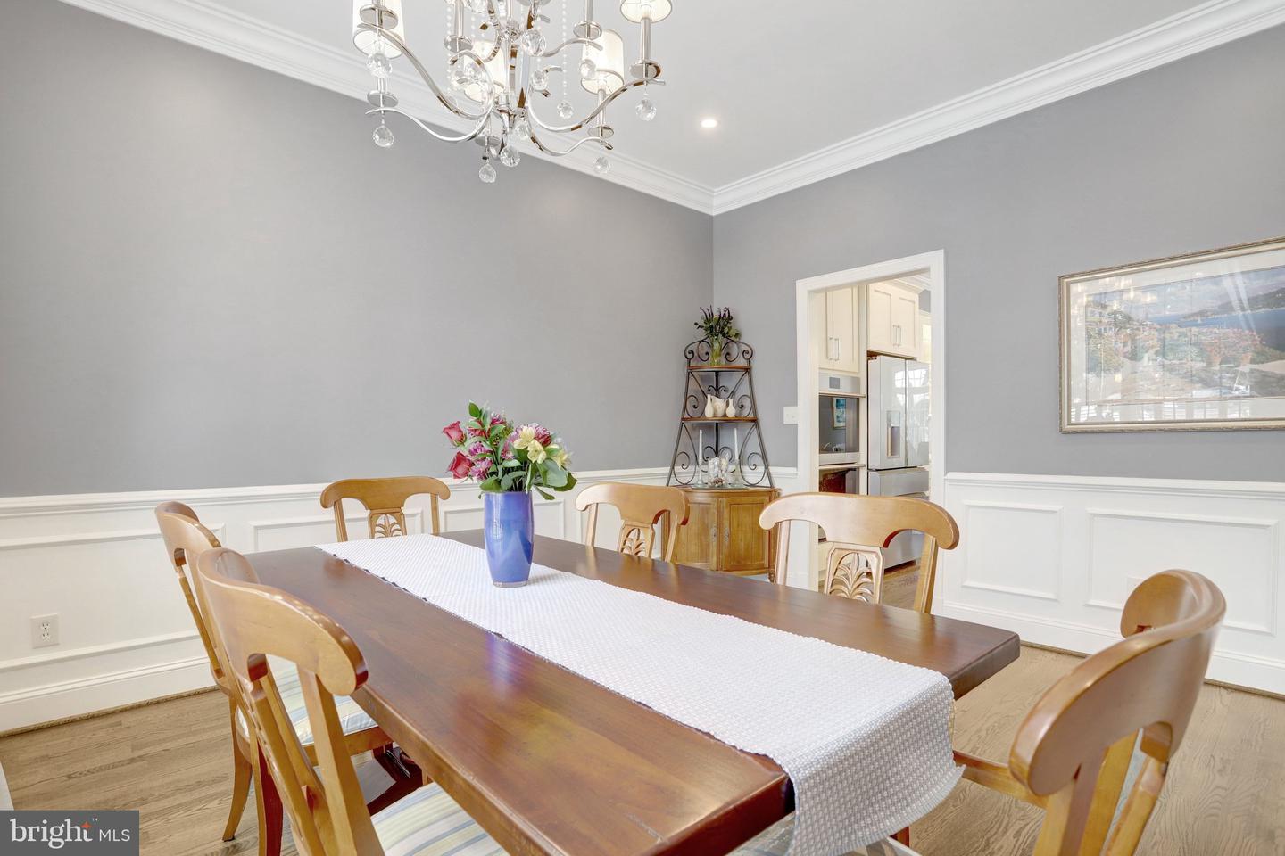 2939 N SYCAMORE ST, ARLINGTON, Virginia 22207, 4 Bedrooms Bedrooms, ,3 BathroomsBathrooms,Residential,For sale,2939 N SYCAMORE ST,VAAR2061326 MLS # VAAR2061326 2939 N SYCAMORE ST, ARLINGTON, Virginia 22207, 4 Bedrooms Bedrooms, ,3 BathroomsBathrooms,Residential,For sale,2939 N SYCAMORE ST,VAAR2061326 MLS # VAAR2061326