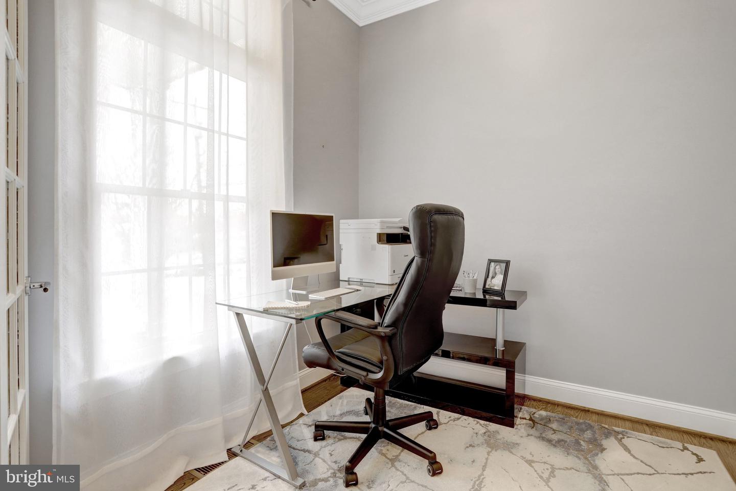 2939 N SYCAMORE ST, ARLINGTON, Virginia 22207, 4 Bedrooms Bedrooms, ,3 BathroomsBathrooms,Residential,For sale,2939 N SYCAMORE ST,VAAR2061326 MLS # VAAR2061326 2939 N SYCAMORE ST, ARLINGTON, Virginia 22207, 4 Bedrooms Bedrooms, ,3 BathroomsBathrooms,Residential,For sale,2939 N SYCAMORE ST,VAAR2061326 MLS # VAAR2061326