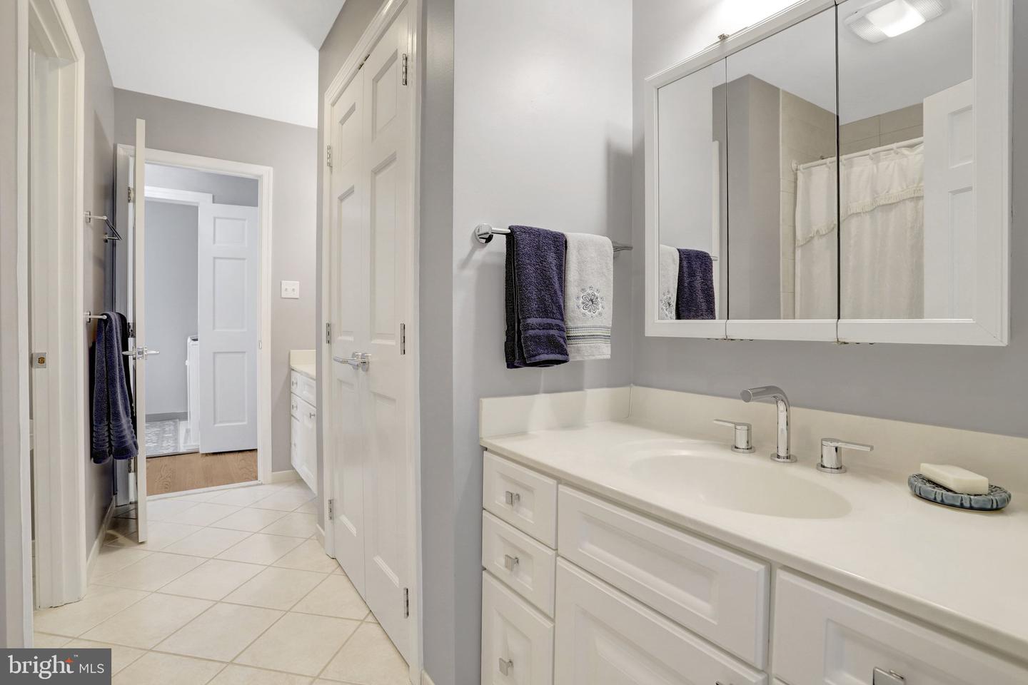 2939 N SYCAMORE ST, ARLINGTON, Virginia 22207, 4 Bedrooms Bedrooms, ,3 BathroomsBathrooms,Residential,For sale,2939 N SYCAMORE ST,VAAR2061326 MLS # VAAR2061326 2939 N SYCAMORE ST, ARLINGTON, Virginia 22207, 4 Bedrooms Bedrooms, ,3 BathroomsBathrooms,Residential,For sale,2939 N SYCAMORE ST,VAAR2061326 MLS # VAAR2061326