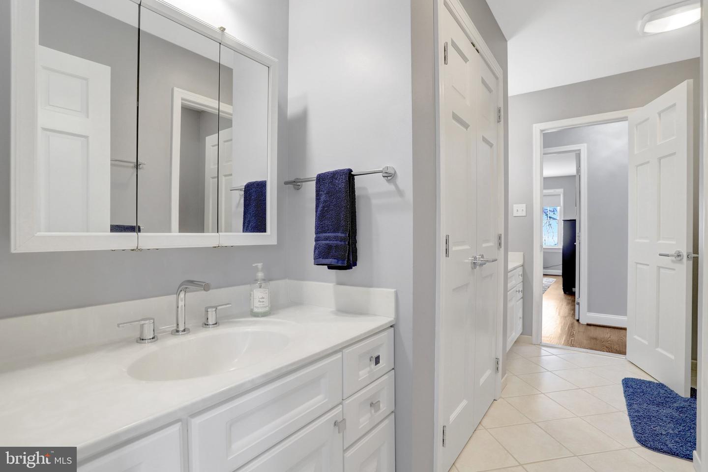 2939 N SYCAMORE ST, ARLINGTON, Virginia 22207, 4 Bedrooms Bedrooms, ,3 BathroomsBathrooms,Residential,For sale,2939 N SYCAMORE ST,VAAR2061326 MLS # VAAR2061326 2939 N SYCAMORE ST, ARLINGTON, Virginia 22207, 4 Bedrooms Bedrooms, ,3 BathroomsBathrooms,Residential,For sale,2939 N SYCAMORE ST,VAAR2061326 MLS # VAAR2061326