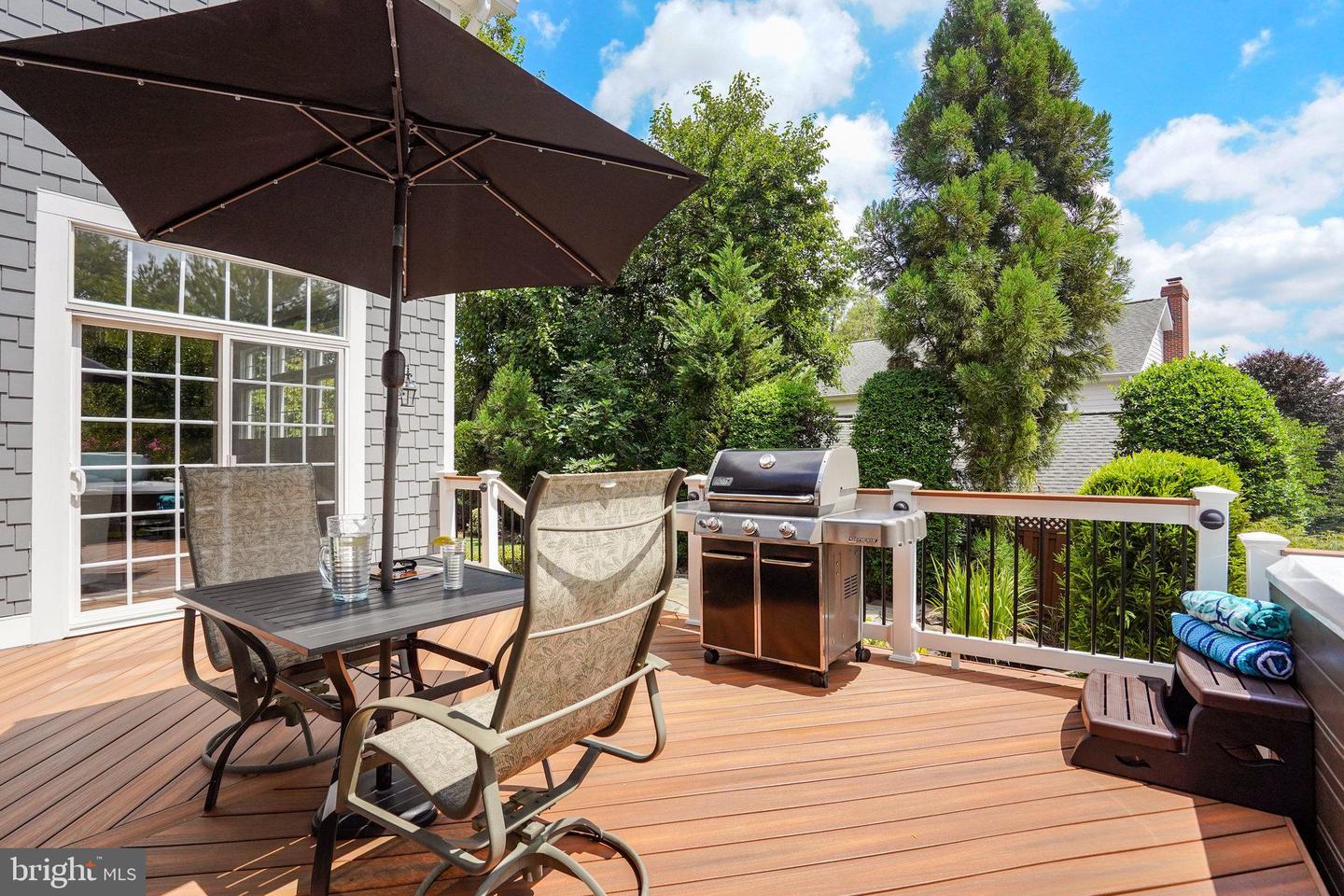 2939 N SYCAMORE ST, ARLINGTON, Virginia 22207, 4 Bedrooms Bedrooms, ,3 BathroomsBathrooms,Residential,For sale,2939 N SYCAMORE ST,VAAR2061326 MLS # VAAR2061326 2939 N SYCAMORE ST, ARLINGTON, Virginia 22207, 4 Bedrooms Bedrooms, ,3 BathroomsBathrooms,Residential,For sale,2939 N SYCAMORE ST,VAAR2061326 MLS # VAAR2061326