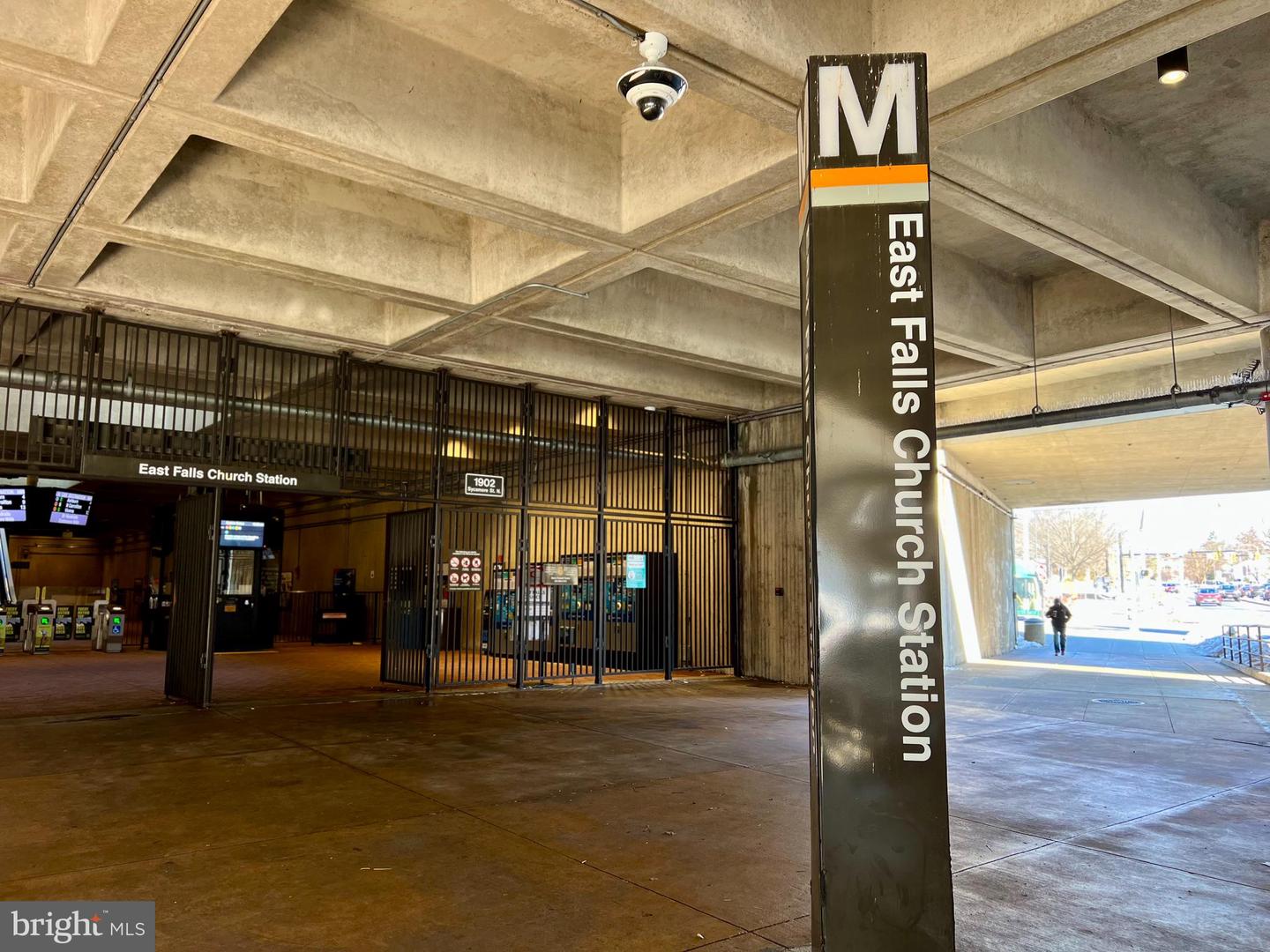 2939 N SYCAMORE ST, ARLINGTON, Virginia 22207, 4 Bedrooms Bedrooms, ,3 BathroomsBathrooms,Residential,For sale,2939 N SYCAMORE ST,VAAR2061326 MLS # VAAR2061326 2939 N SYCAMORE ST, ARLINGTON, Virginia 22207, 4 Bedrooms Bedrooms, ,3 BathroomsBathrooms,Residential,For sale,2939 N SYCAMORE ST,VAAR2061326 MLS # VAAR2061326