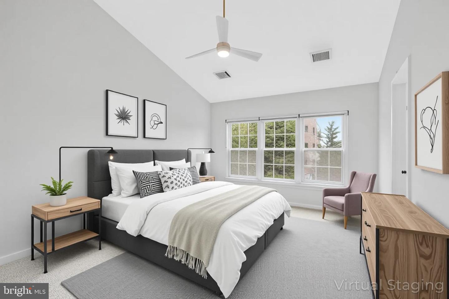 12033 EDGEMERE CIR, RESTON, Virginia 20190, 3 Bedrooms Bedrooms, ,3 BathroomsBathrooms,Residential,For sale,12033 EDGEMERE CIR,VAFX2257446 MLS # VAFX2257446