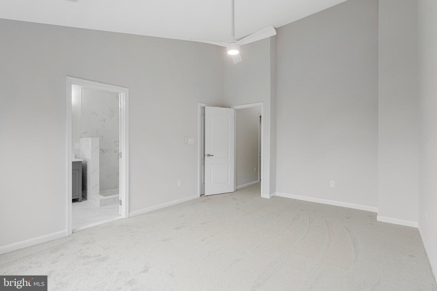 12033 EDGEMERE CIR, RESTON, Virginia 20190, 3 Bedrooms Bedrooms, ,3 BathroomsBathrooms,Residential,For sale,12033 EDGEMERE CIR,VAFX2257446 MLS # VAFX2257446