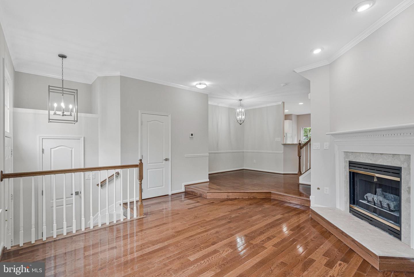 12033 EDGEMERE CIR, RESTON, Virginia 20190, 3 Bedrooms Bedrooms, ,3 BathroomsBathrooms,Residential,For sale,12033 EDGEMERE CIR,VAFX2257446 MLS # VAFX2257446