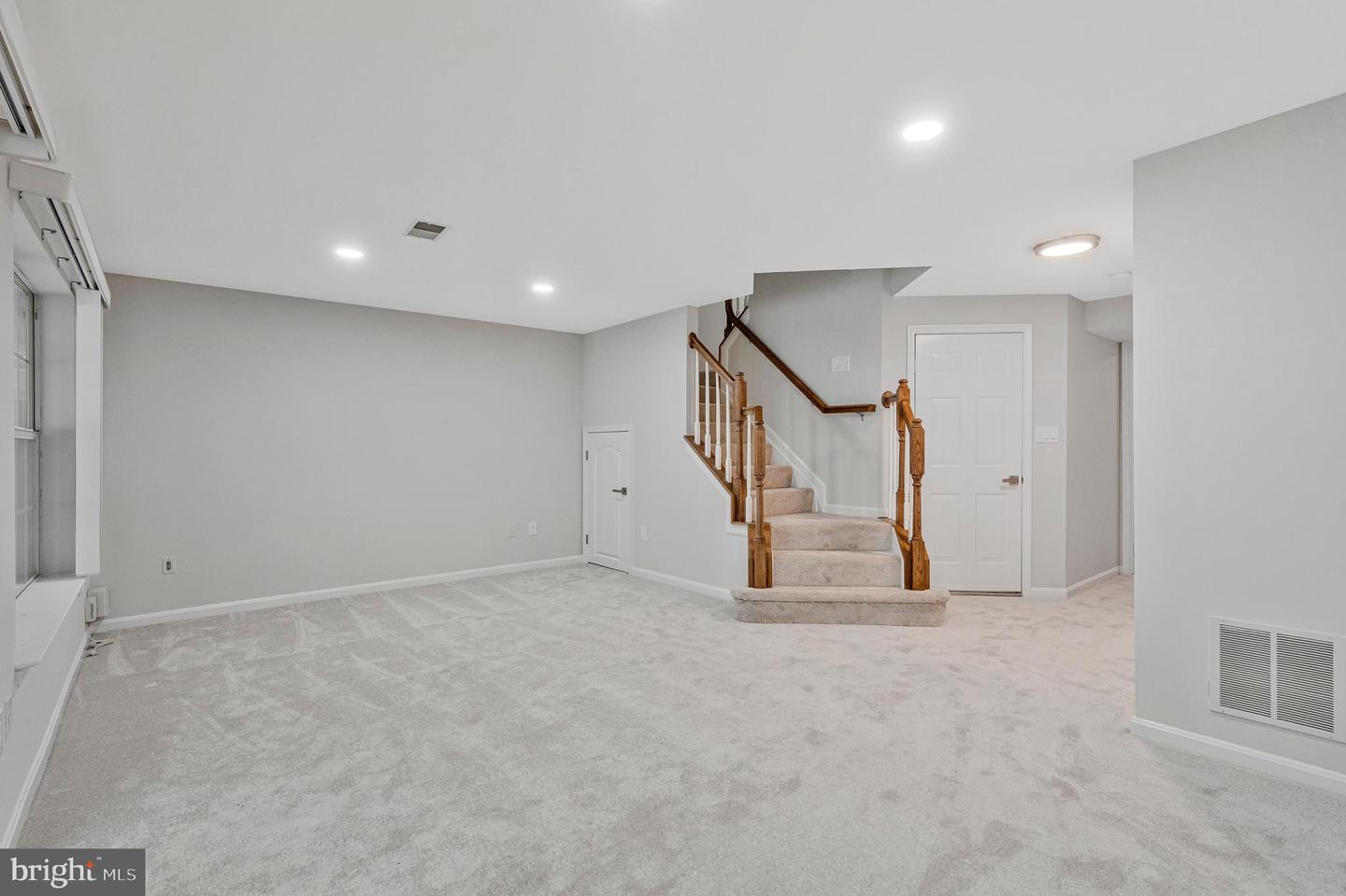 12033 EDGEMERE CIR, RESTON, Virginia 20190, 3 Bedrooms Bedrooms, ,3 BathroomsBathrooms,Residential,For sale,12033 EDGEMERE CIR,VAFX2257446 MLS # VAFX2257446