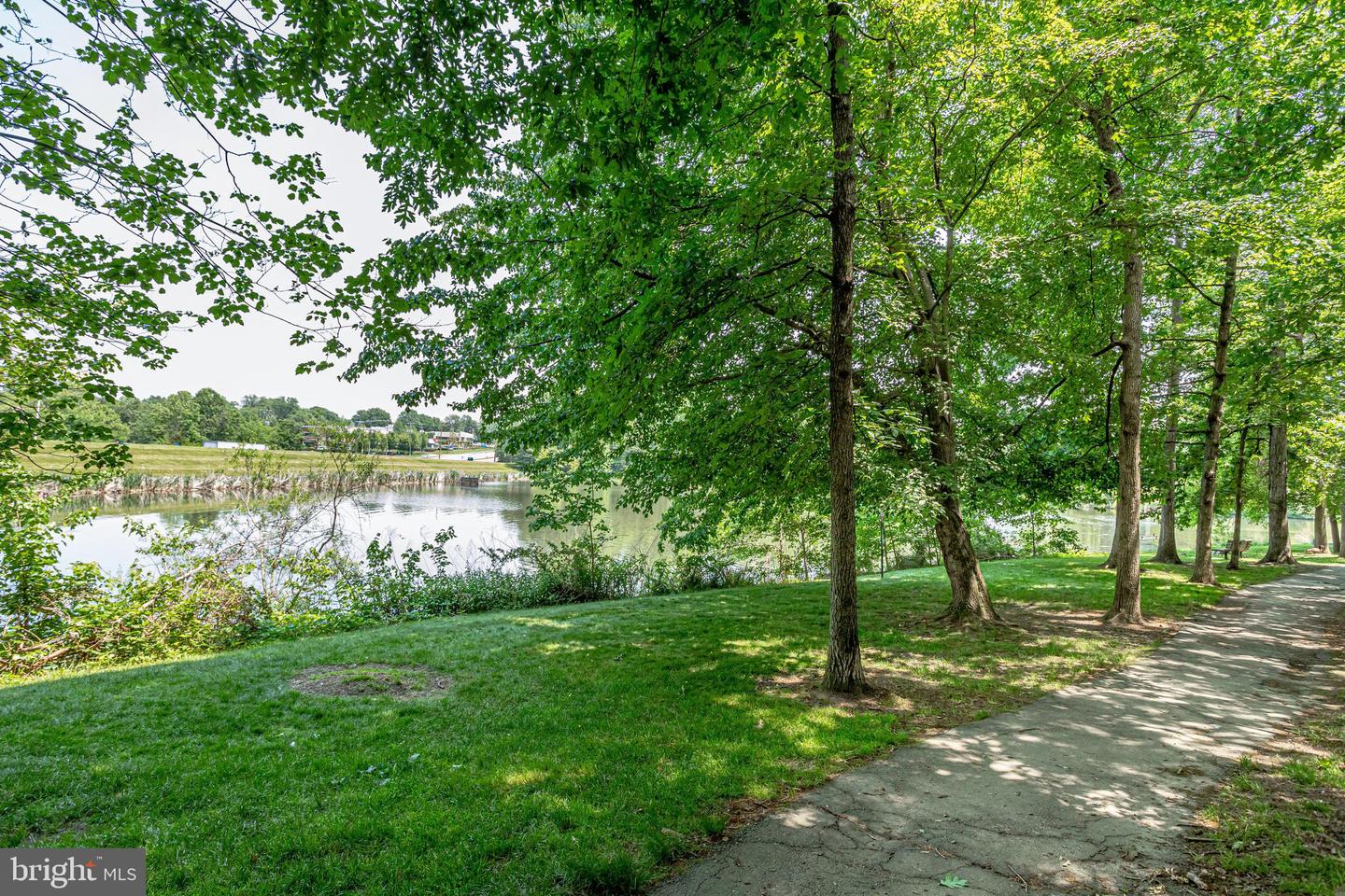 12033 EDGEMERE CIR, RESTON, Virginia 20190, 3 Bedrooms Bedrooms, ,3 BathroomsBathrooms,Residential,For sale,12033 EDGEMERE CIR,VAFX2257446 MLS # VAFX2257446