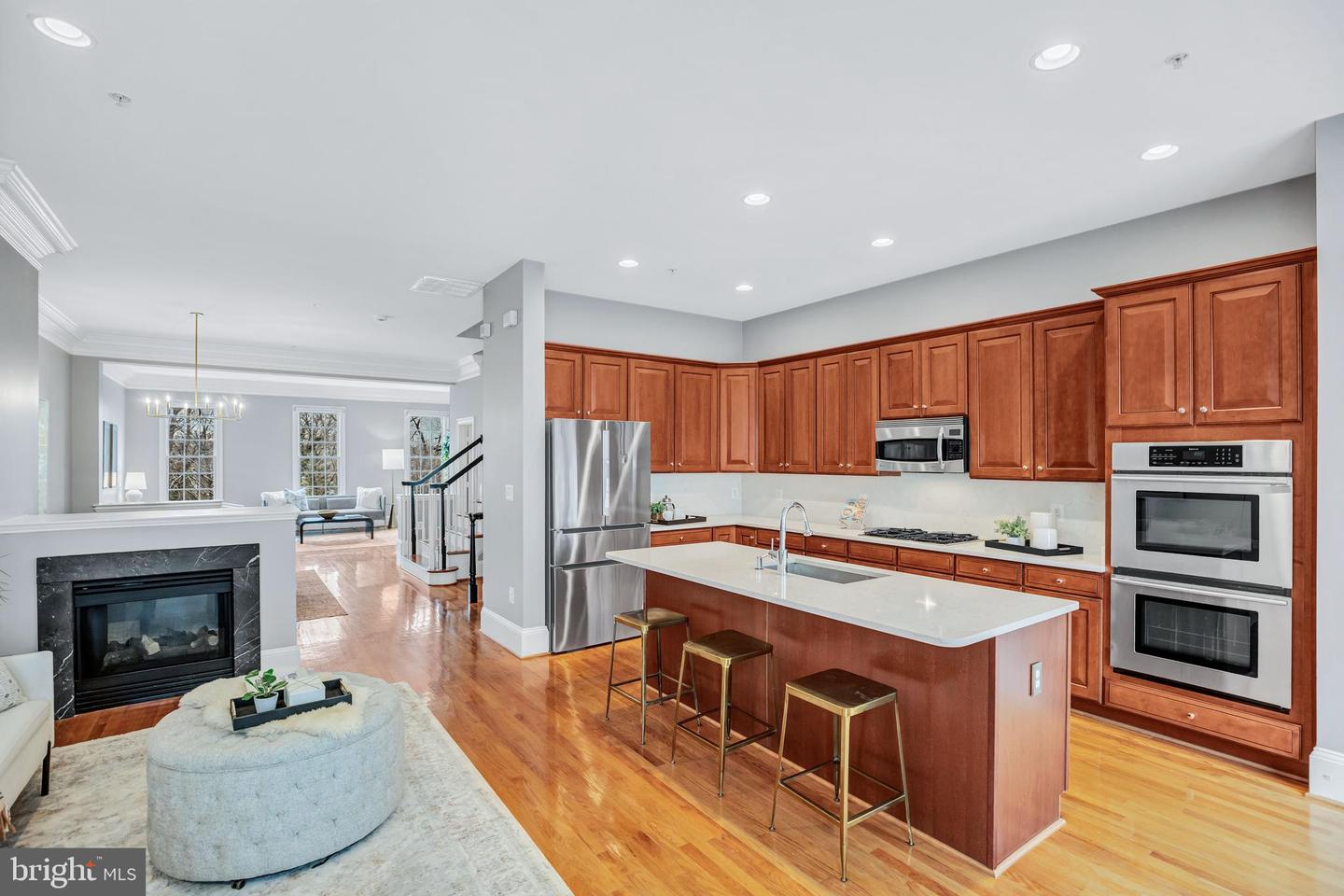 1856 CARPENTER RD, ALEXANDRIA, Virginia 22314, 3 Bedrooms Bedrooms, ,2 BathroomsBathrooms,Residential,For sale,1856 CARPENTER RD,VAAX2050750 MLS # VAAX2050750