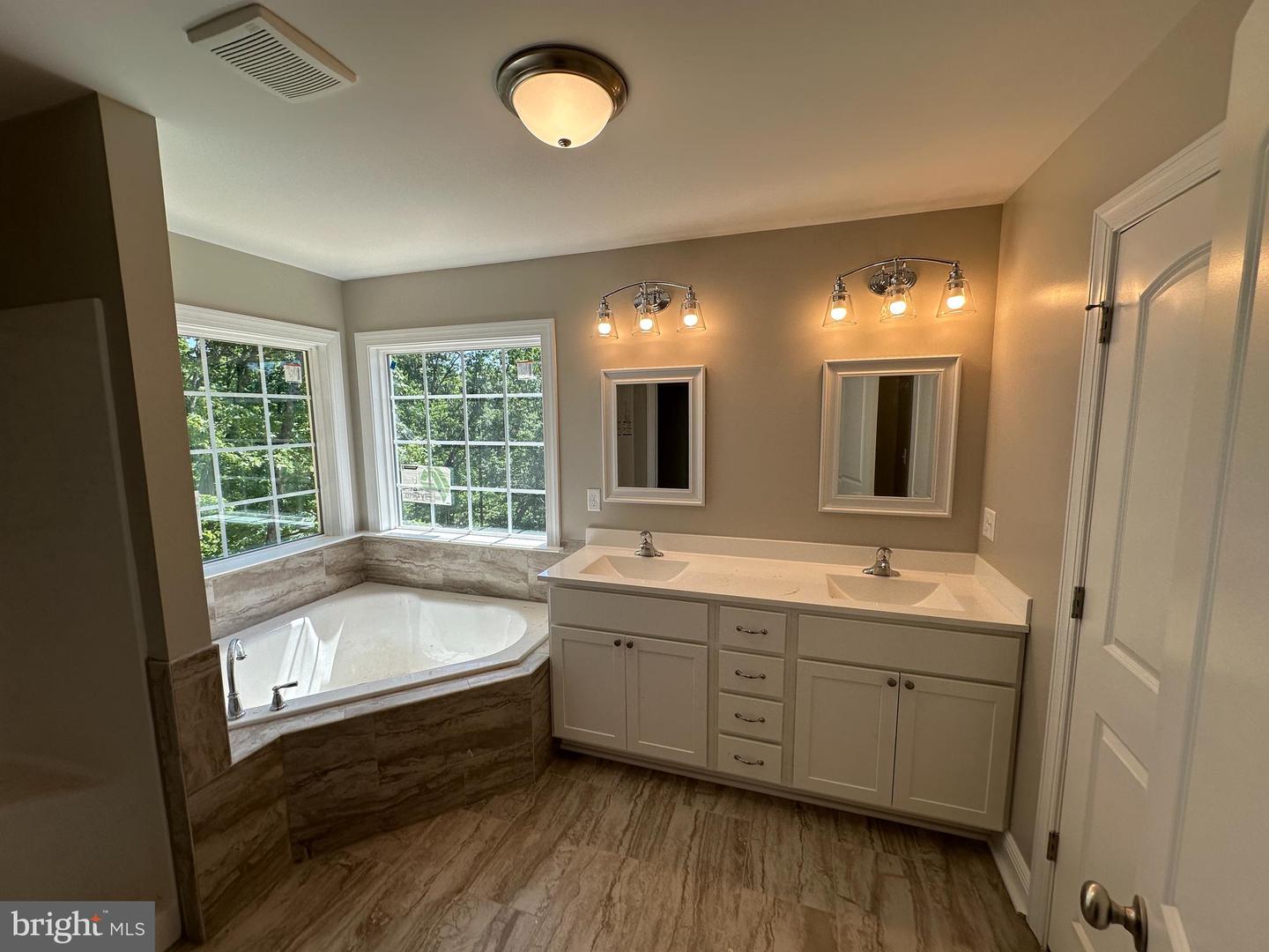 129 INDIANA, WINCHESTER, Virginia 22602, 3 Bedrooms Bedrooms, ,2 BathroomsBathrooms,Residential,For sale,129 INDIANA,VAFV2037470 MLS # VAFV2037470