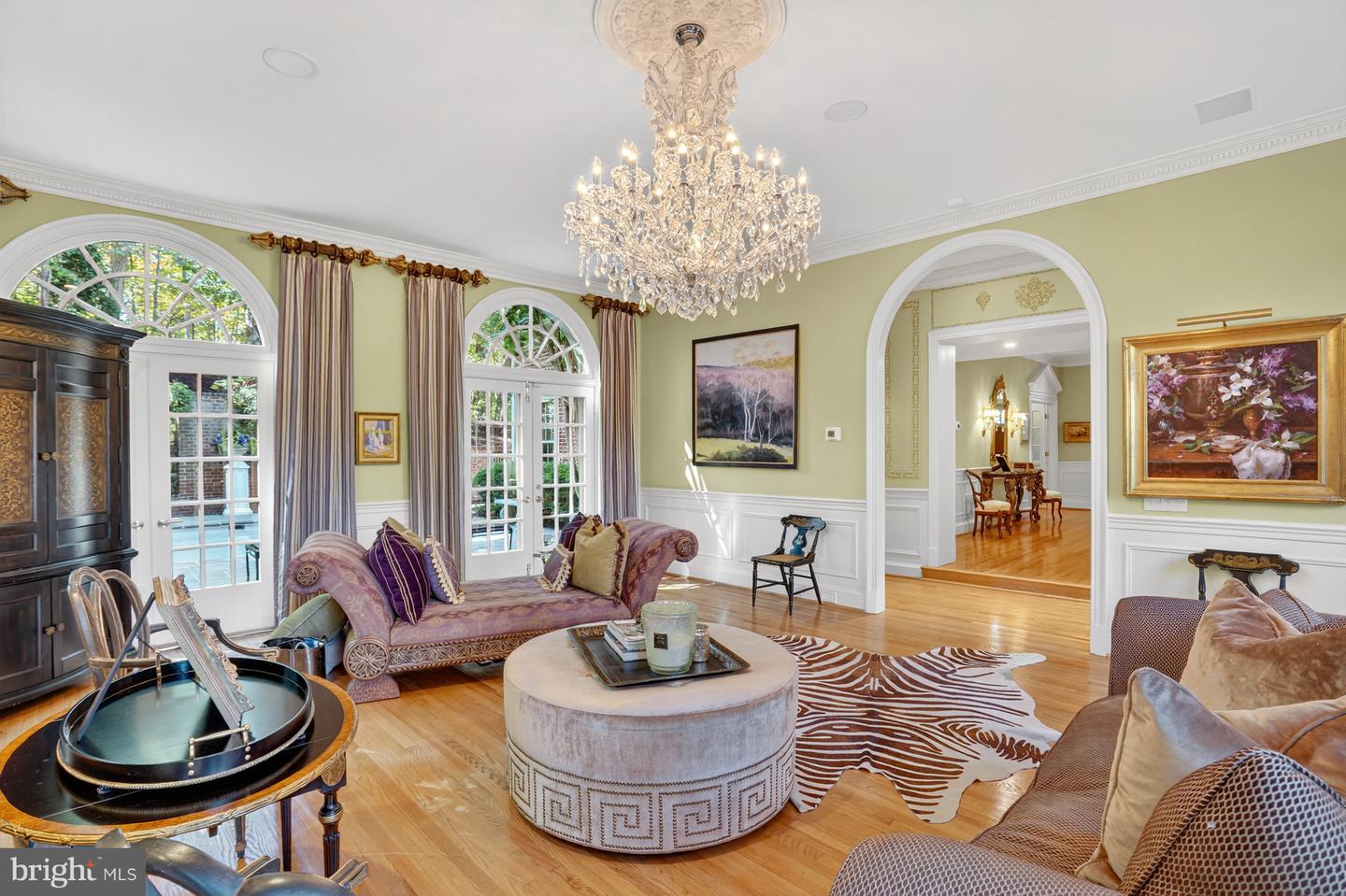 921 TOWLSTON RD, MCLEAN, Virginia 22102, 5 Bedrooms Bedrooms, ,5 BathroomsBathrooms,Residential,For sale,921 TOWLSTON RD,VAFX2275584 MLS # VAFX2275584