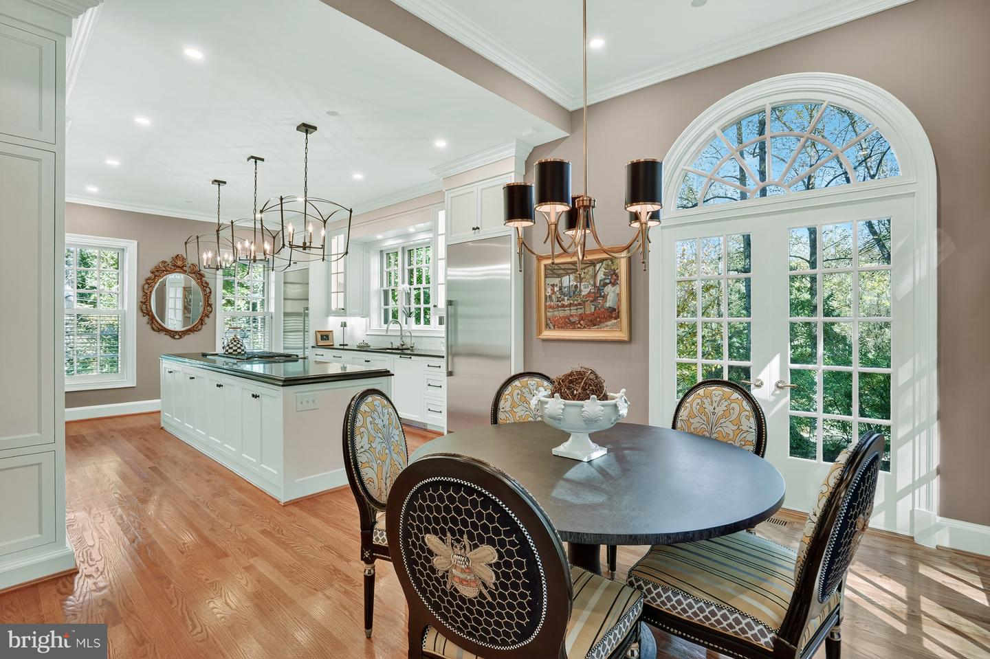 921 TOWLSTON RD, MCLEAN, Virginia 22102, 5 Bedrooms Bedrooms, ,5 BathroomsBathrooms,Residential,For sale,921 TOWLSTON RD,VAFX2275584 MLS # VAFX2275584