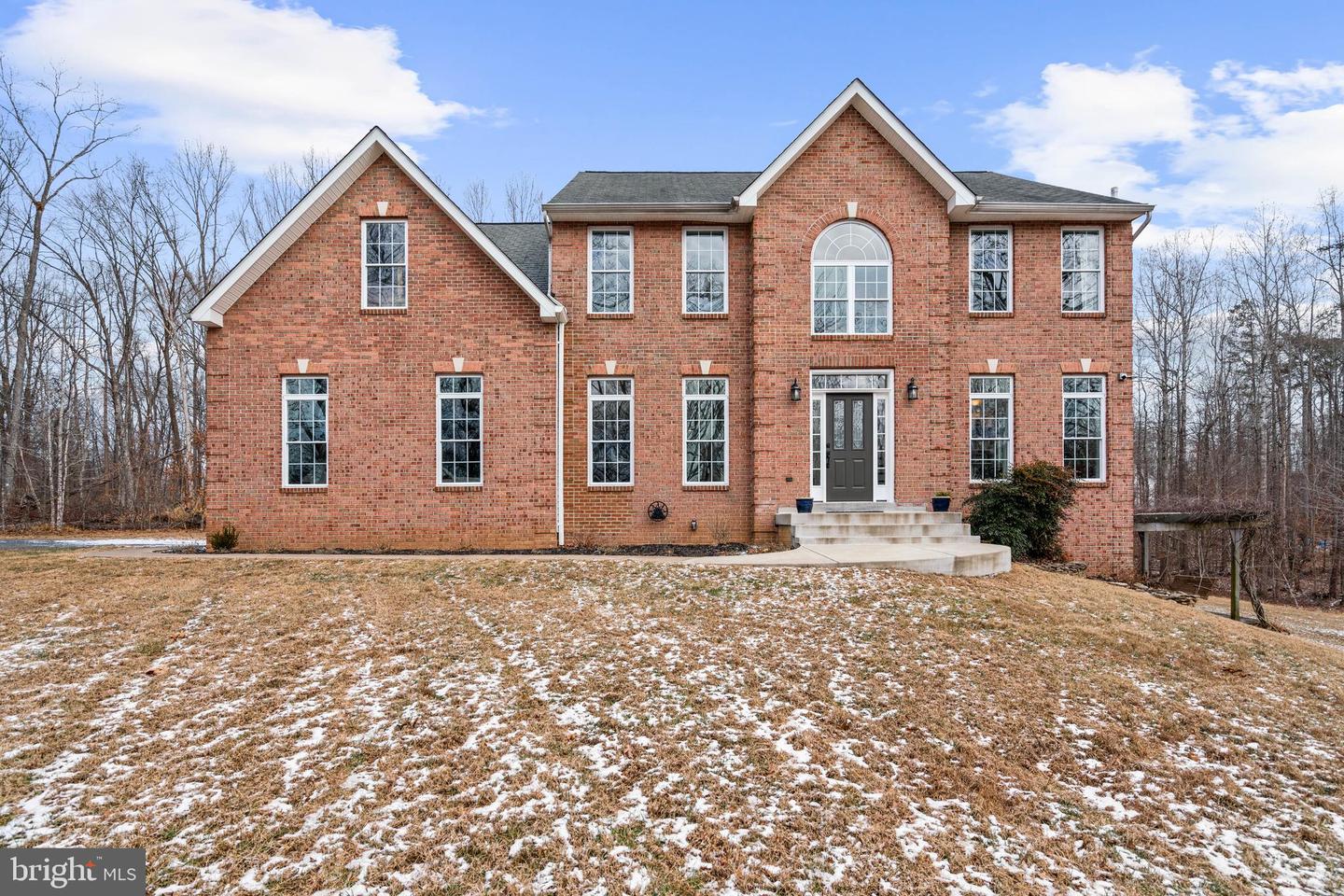10448 WHEATLEY SCHOOL RD, MARSHALL, Virginia 20115, 5 Bedrooms Bedrooms, ,4 BathroomsBathrooms,Residential,For sale,10448 WHEATLEY SCHOOL RD,VAFQ2019658 MLS # VAFQ2019658