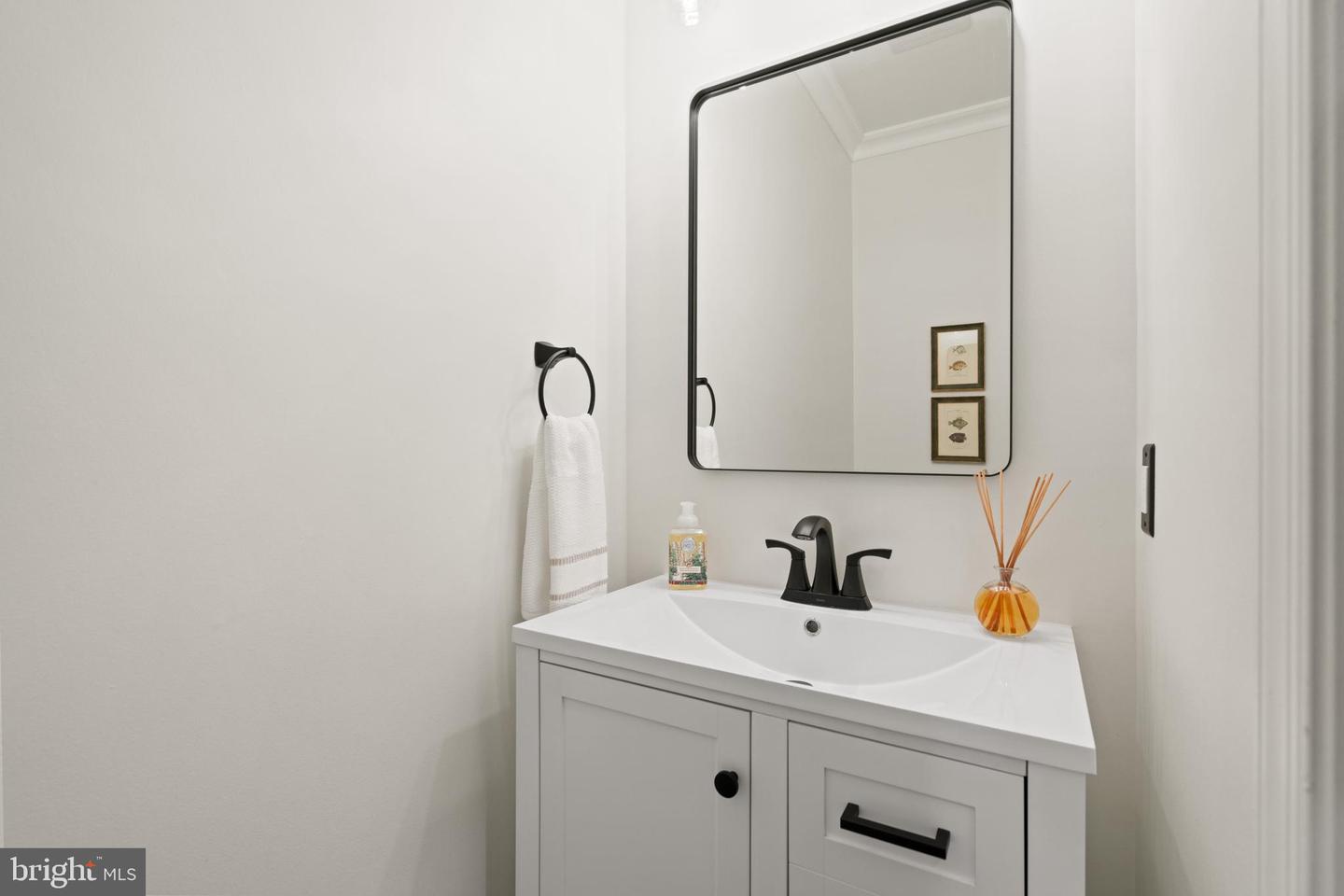 10448 WHEATLEY SCHOOL RD, MARSHALL, Virginia 20115, 5 Bedrooms Bedrooms, ,4 BathroomsBathrooms,Residential,For sale,10448 WHEATLEY SCHOOL RD,VAFQ2019658 MLS # VAFQ2019658