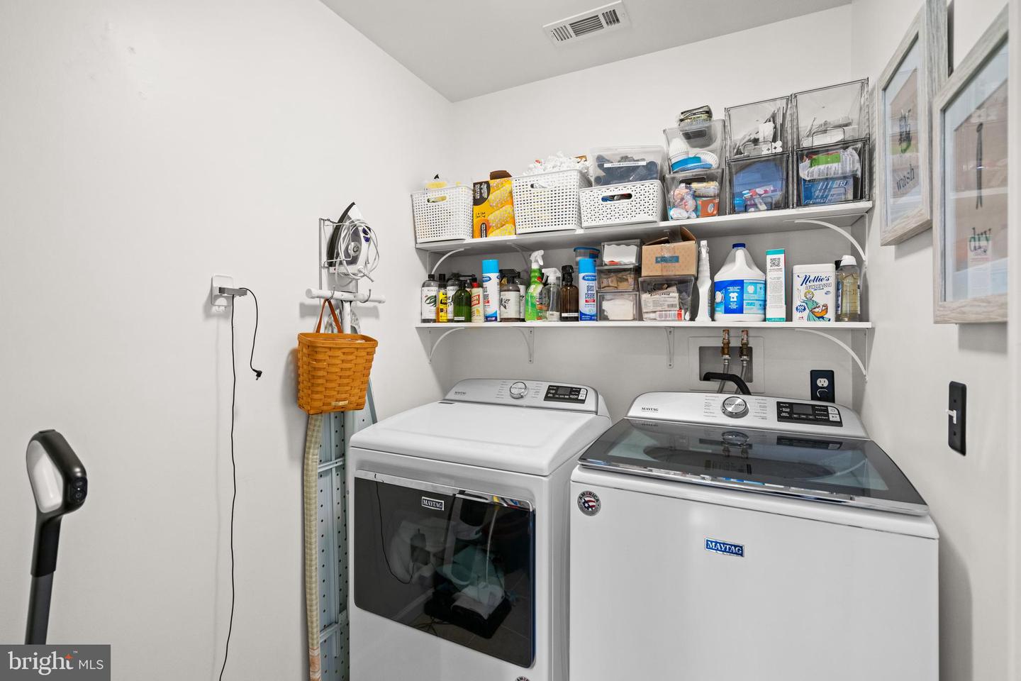 10448 WHEATLEY SCHOOL RD, MARSHALL, Virginia 20115, 5 Bedrooms Bedrooms, ,4 BathroomsBathrooms,Residential,For sale,10448 WHEATLEY SCHOOL RD,VAFQ2019658 MLS # VAFQ2019658