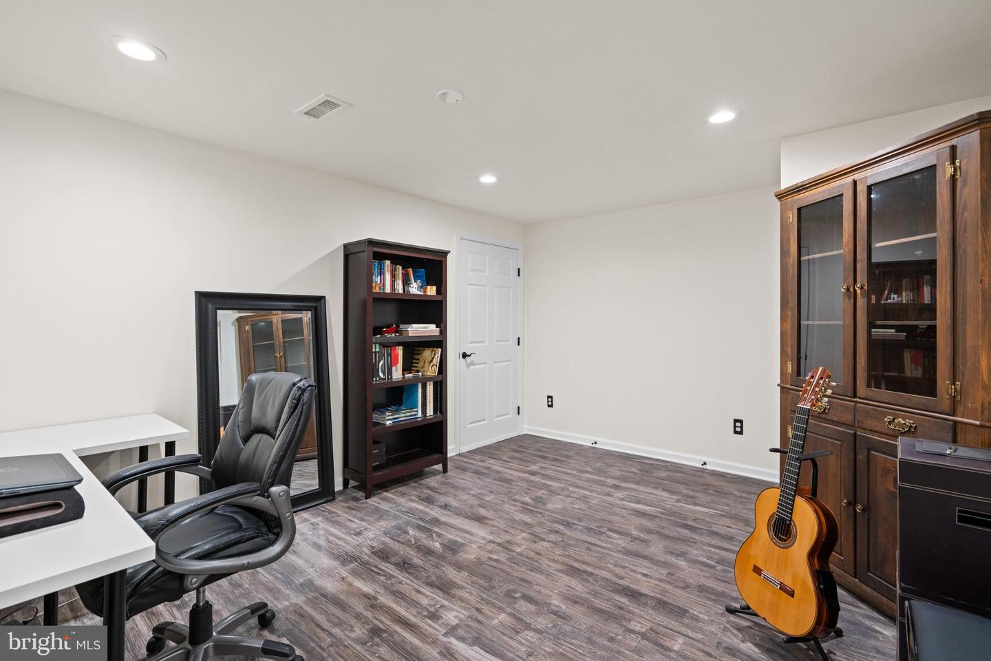 10448 WHEATLEY SCHOOL RD, MARSHALL, Virginia 20115, 5 Bedrooms Bedrooms, ,4 BathroomsBathrooms,Residential,For sale,10448 WHEATLEY SCHOOL RD,VAFQ2019658 MLS # VAFQ2019658