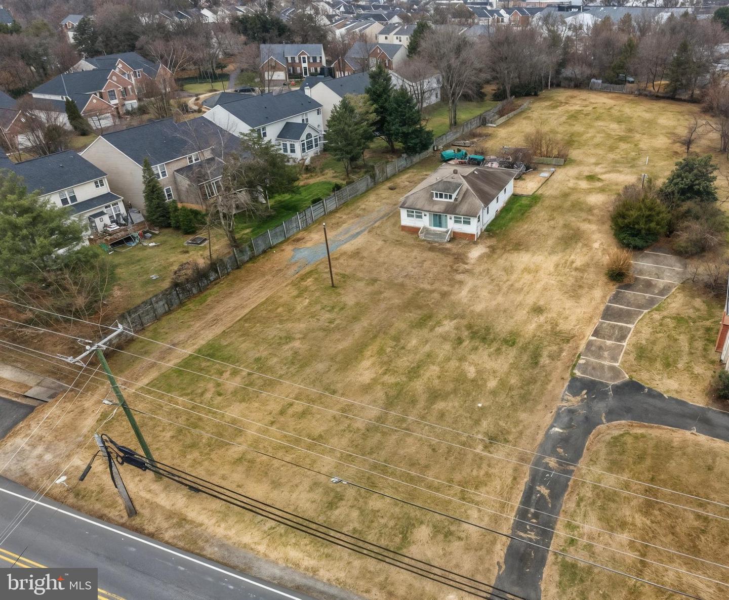 8208 MOUNT VERNON HWY, ALEXANDRIA, Virginia 22309, 2 Bedrooms Bedrooms, ,1 BathroomBathrooms,Residential,For sale,8208 MOUNT VERNON HWY,VAFX2279740 MLS # VAFX2279740