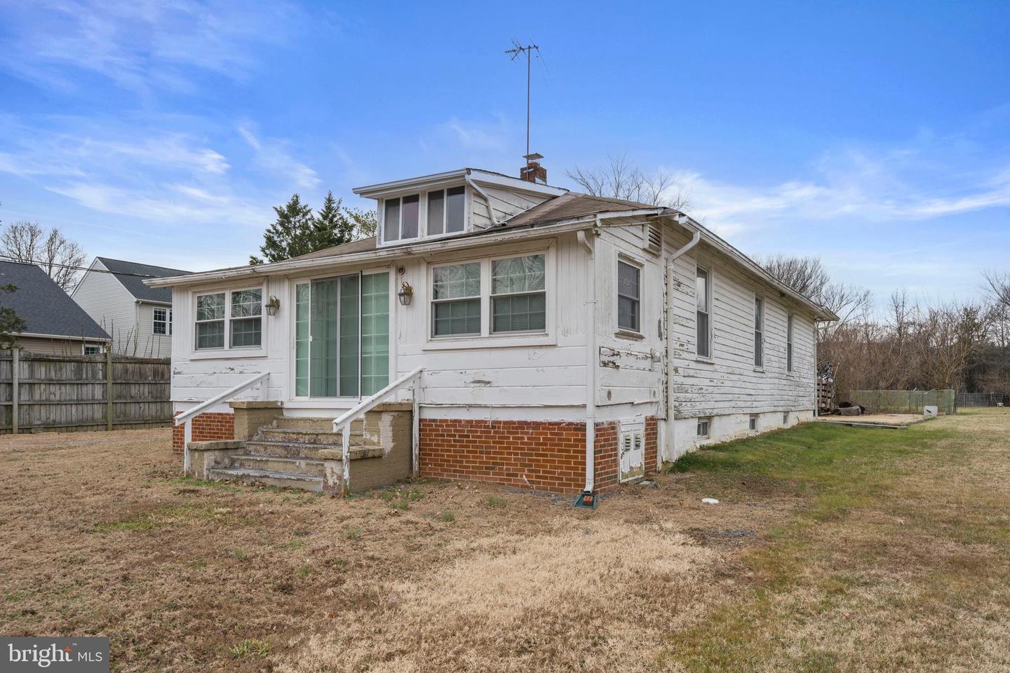 8208 MOUNT VERNON HWY, ALEXANDRIA, Virginia 22309, 2 Bedrooms Bedrooms, ,1 BathroomBathrooms,Residential,For sale,8208 MOUNT VERNON HWY,VAFX2279740 MLS # VAFX2279740