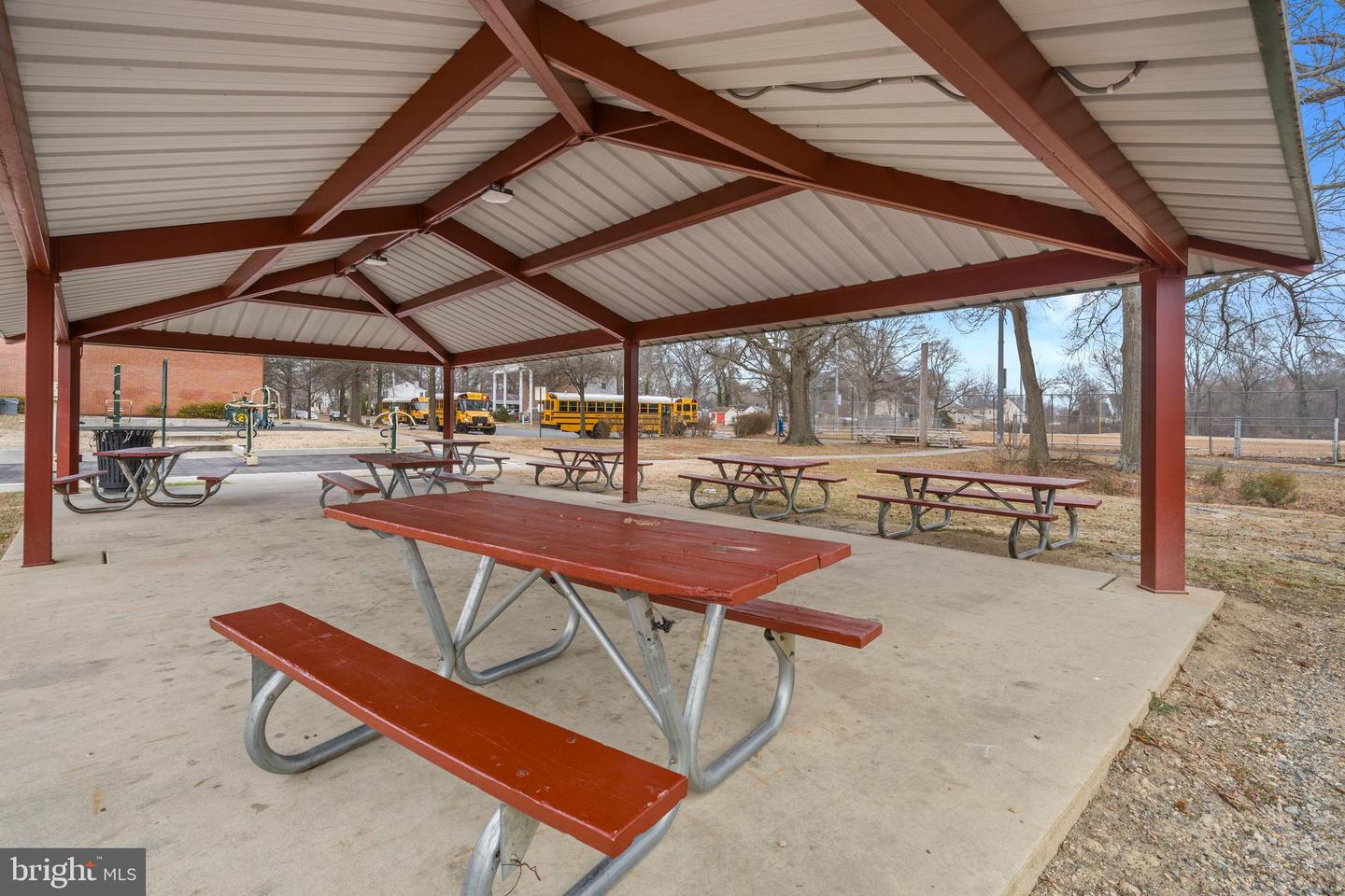 8208 MOUNT VERNON HWY, ALEXANDRIA, Virginia 22309, 2 Bedrooms Bedrooms, ,1 BathroomBathrooms,Residential,For sale,8208 MOUNT VERNON HWY,VAFX2279740 MLS # VAFX2279740