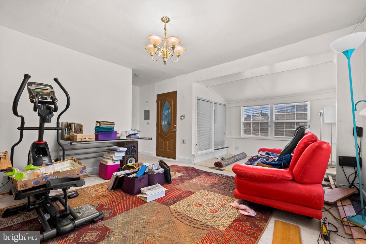 8208 MOUNT VERNON HWY, ALEXANDRIA, Virginia 22309, 2 Bedrooms Bedrooms, ,1 BathroomBathrooms,Residential,For sale,8208 MOUNT VERNON HWY,VAFX2279740 MLS # VAFX2279740