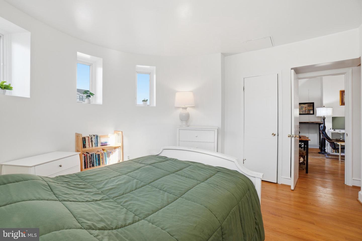 301 G ST NE #32, WASHINGTON, District Of Columbia 20002, 2 Bedrooms Bedrooms, ,1 BathroomBathrooms,Residential,For sale,301 G ST NE #32,DCDC2233306 MLS # DCDC2233306