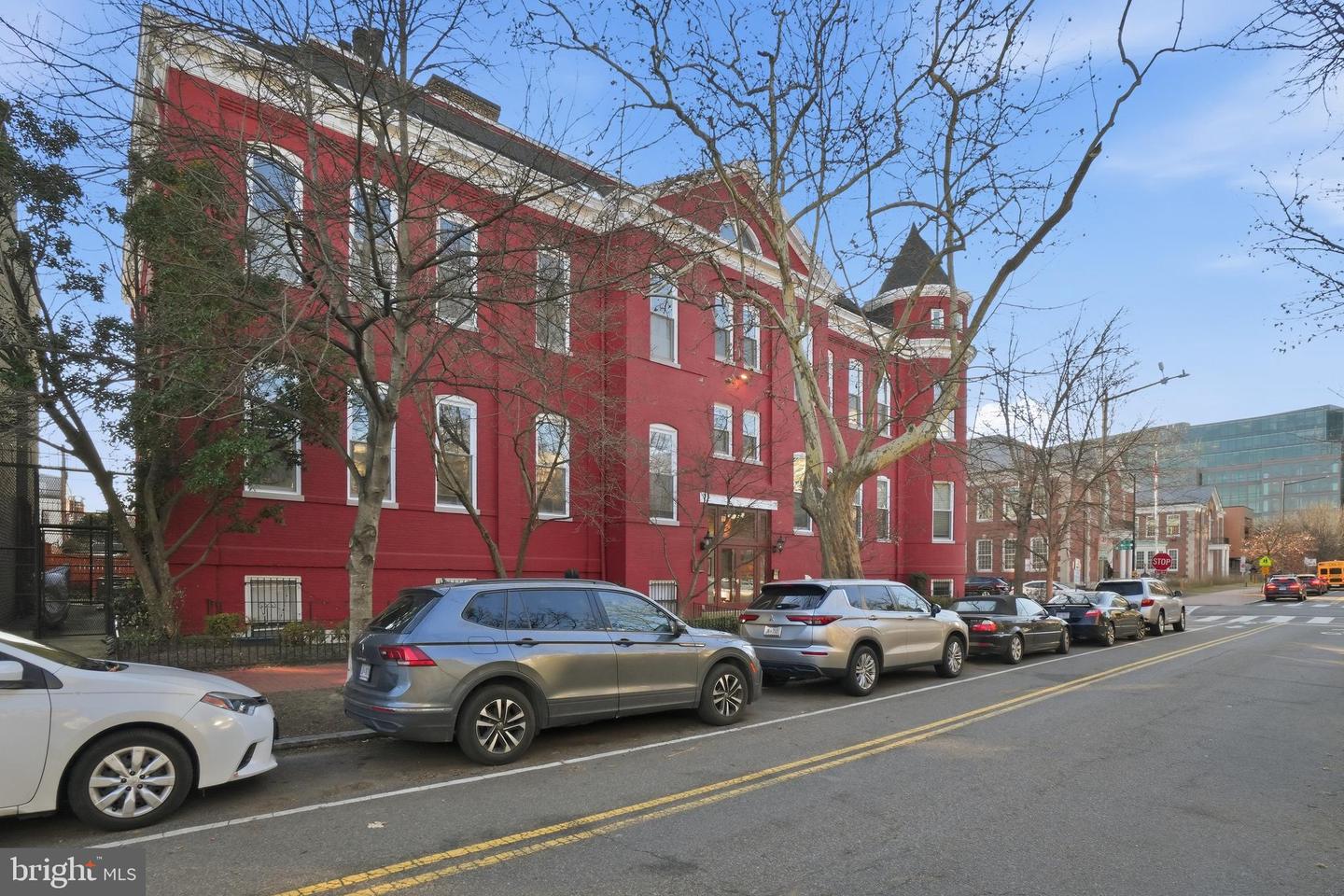 301 G ST NE #32, WASHINGTON, District Of Columbia 20002, 2 Bedrooms Bedrooms, ,1 BathroomBathrooms,Residential,For sale,301 G ST NE #32,DCDC2233306 MLS # DCDC2233306