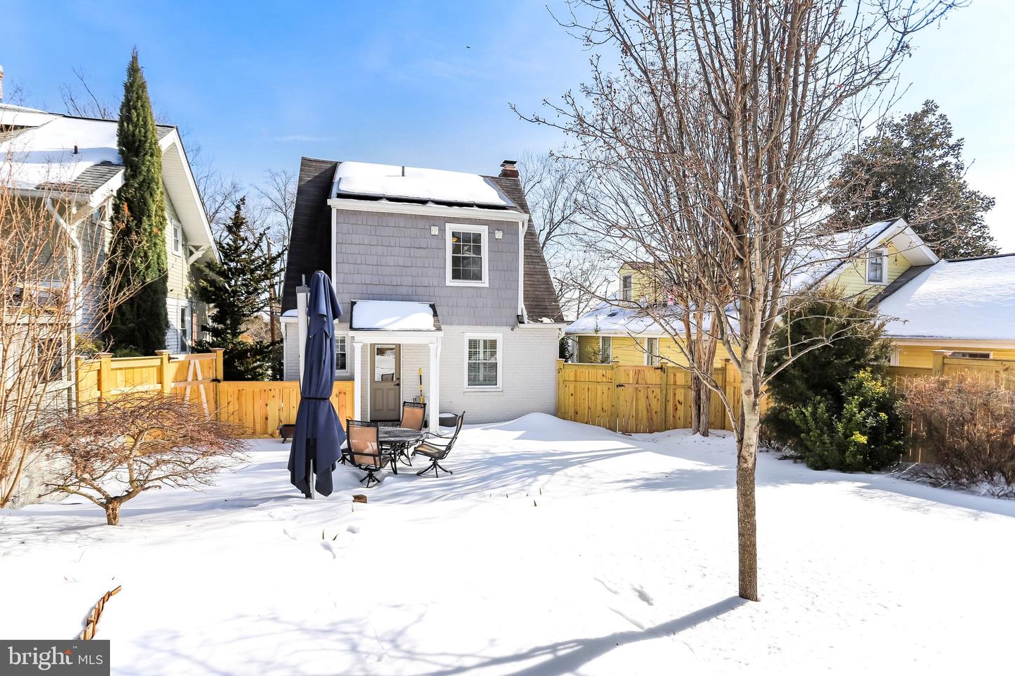 2708 SYCAMORE ST, ALEXANDRIA, Virginia 22305, 2 Bedrooms Bedrooms, ,2 BathroomsBathrooms,Residential,For sale,2708 SYCAMORE ST,VAAX2052128 MLS # VAAX2052128