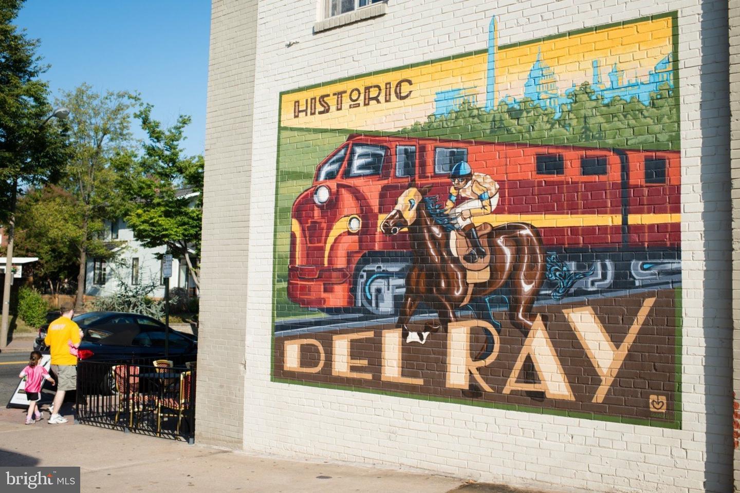 2708 SYCAMORE ST, ALEXANDRIA, Virginia 22305, 2 Bedrooms Bedrooms, ,2 BathroomsBathrooms,Residential,For sale,2708 SYCAMORE ST,VAAX2052128 MLS # VAAX2052128