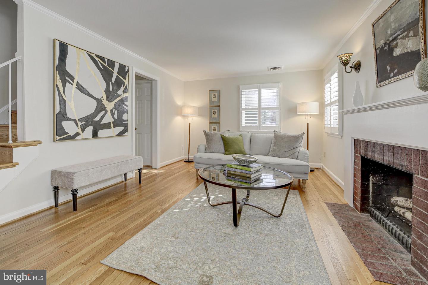 808 ENDERBY DR, ALEXANDRIA, Virginia 22302, 4 Bedrooms Bedrooms, 4 Rooms Rooms,2 BathroomsBathrooms,Residential,For sale,808 ENDERBY DR,VAAX2052174 MLS # VAAX2052174