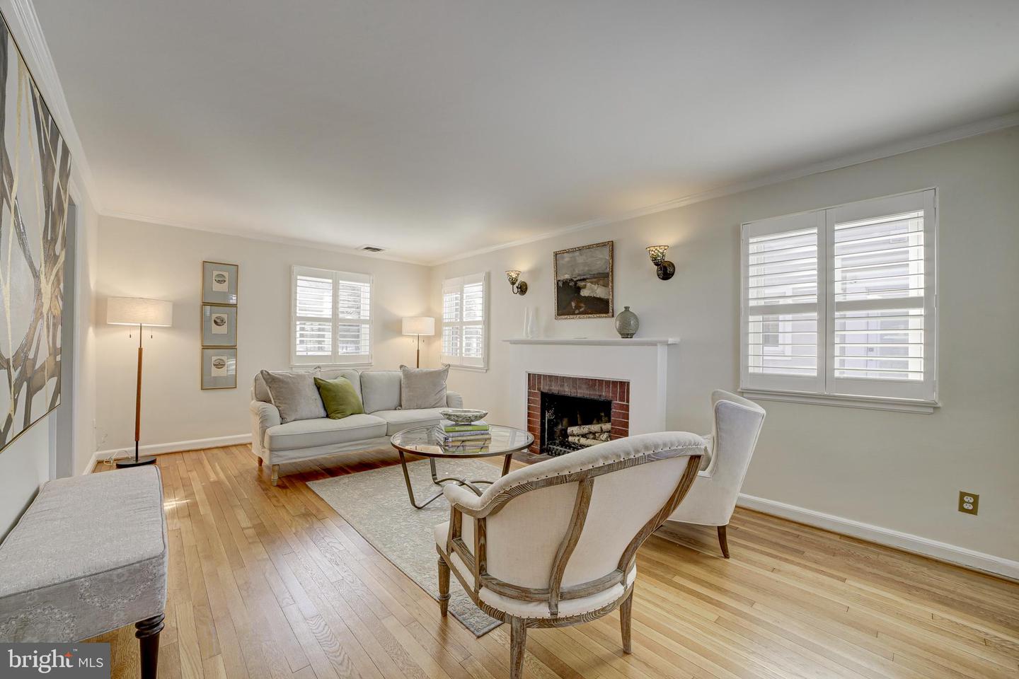 808 ENDERBY DR, ALEXANDRIA, Virginia 22302, 4 Bedrooms Bedrooms, 4 Rooms Rooms,2 BathroomsBathrooms,Residential,For sale,808 ENDERBY DR,VAAX2052174 MLS # VAAX2052174