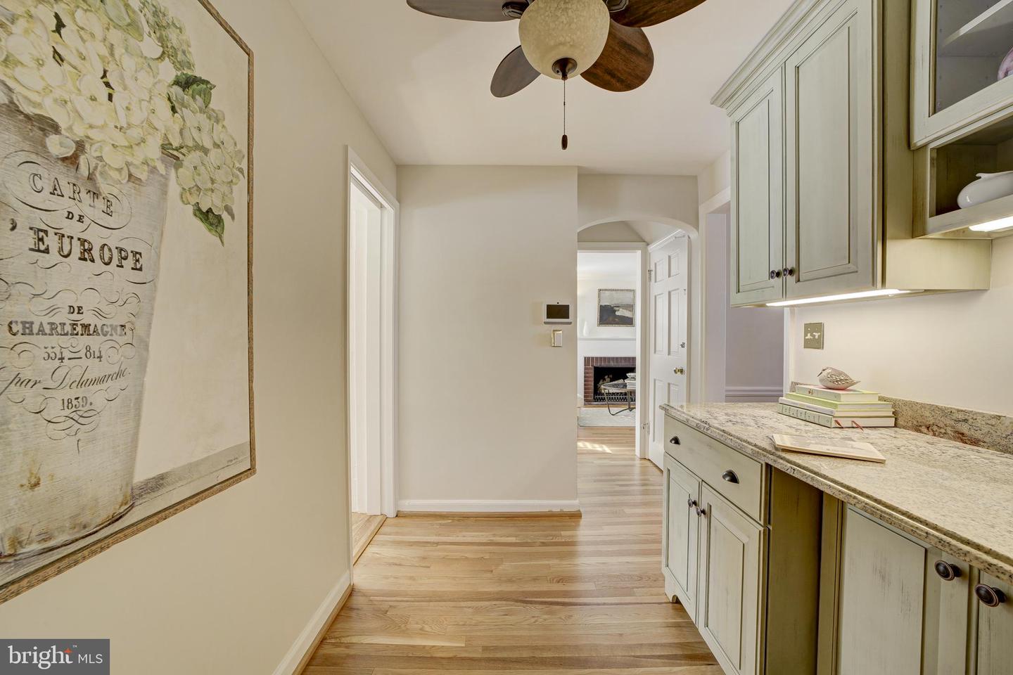 808 ENDERBY DR, ALEXANDRIA, Virginia 22302, 4 Bedrooms Bedrooms, 4 Rooms Rooms,2 BathroomsBathrooms,Residential,For sale,808 ENDERBY DR,VAAX2052174 MLS # VAAX2052174