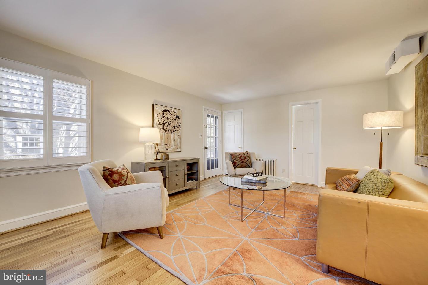 808 ENDERBY DR, ALEXANDRIA, Virginia 22302, 4 Bedrooms Bedrooms, 4 Rooms Rooms,2 BathroomsBathrooms,Residential,For sale,808 ENDERBY DR,VAAX2052174 MLS # VAAX2052174