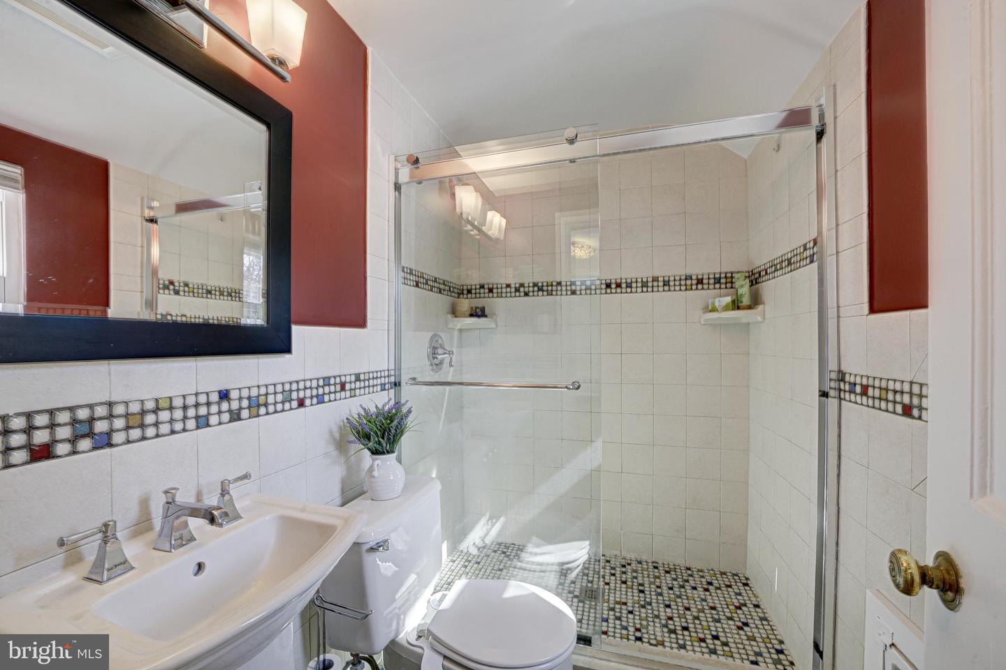 808 ENDERBY DR, ALEXANDRIA, Virginia 22302, 4 Bedrooms Bedrooms, 4 Rooms Rooms,2 BathroomsBathrooms,Residential,For sale,808 ENDERBY DR,VAAX2052174 MLS # VAAX2052174